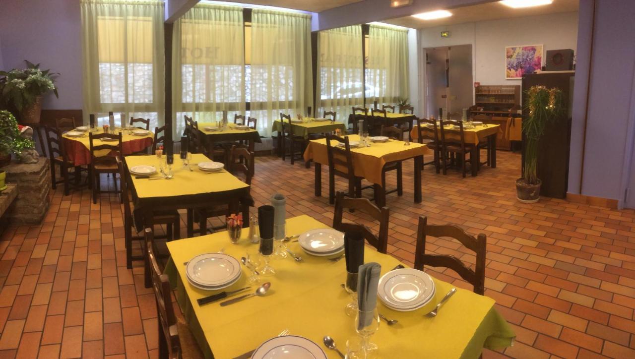 Hotel Restaurant L'Agapanthe Pont-de-Salars Kültér fotó
