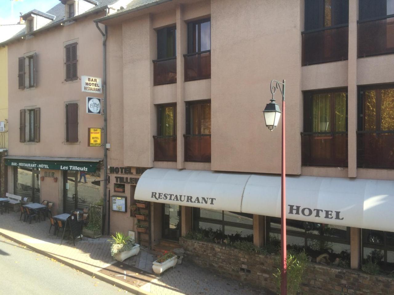 Hotel Restaurant L'Agapanthe Pont-de-Salars Kültér fotó