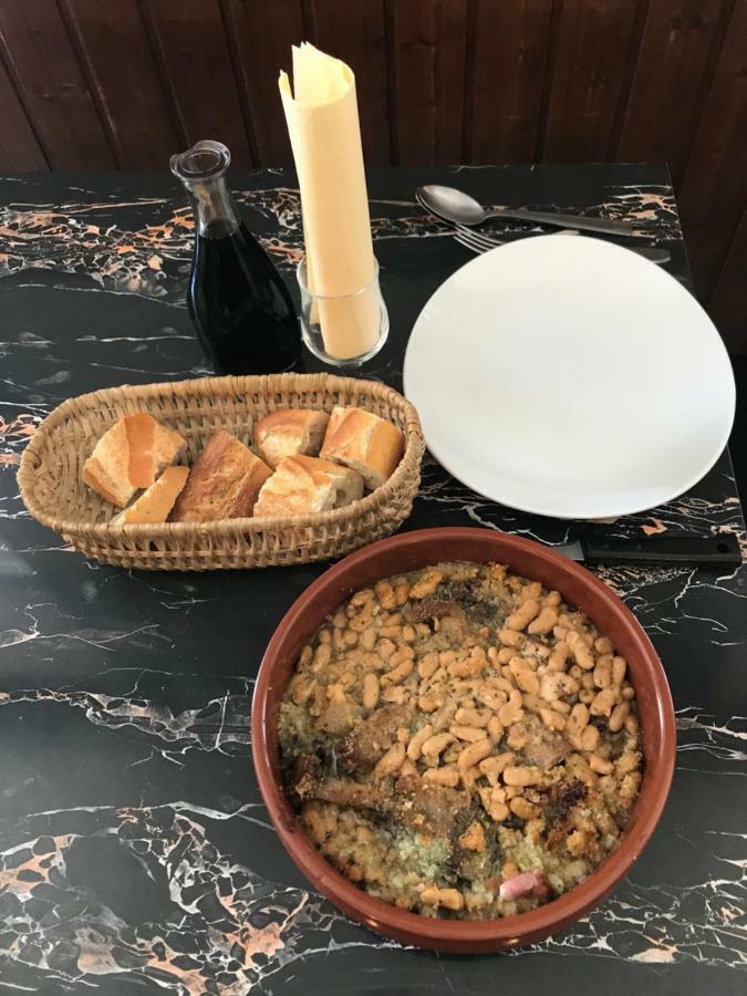 Hotel Restaurant L'Agapanthe Pont-de-Salars Kültér fotó
